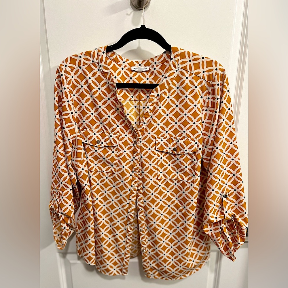 Notations Women’s 3/4 Sleeve Button Up - Orange & White - XL